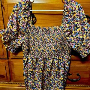 SHEIN top multi color floral. 2XL but fits more like an XL.